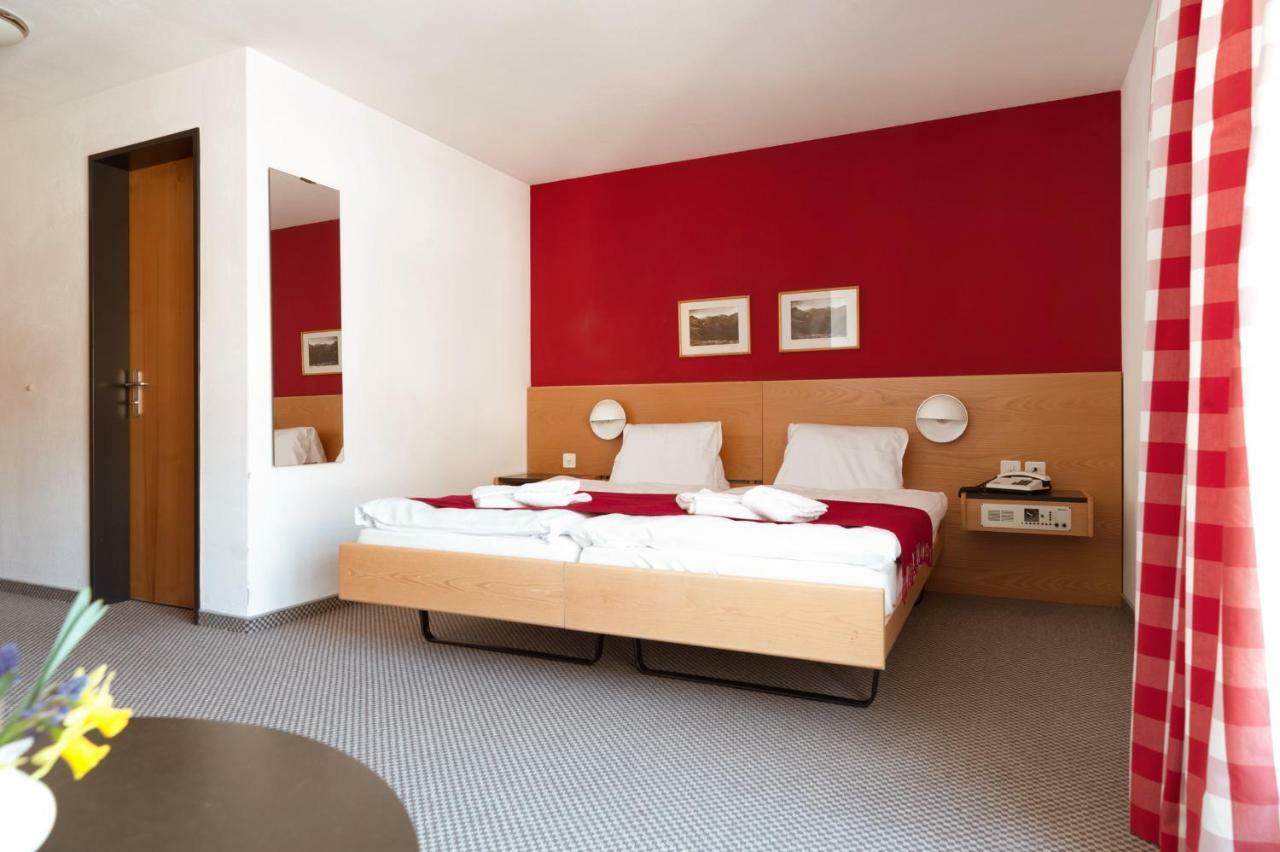 Hotel Aurora Ardez Eksteriør billede